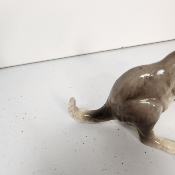 Vintage Japan Ceramic Kangaroo Joey Hand Painted Figurine Japan 1960s Kitsch - Picture 5 of 8